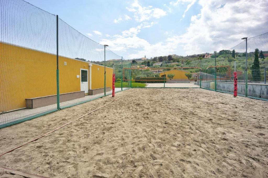 Rebi Village Imperia Exterior foto